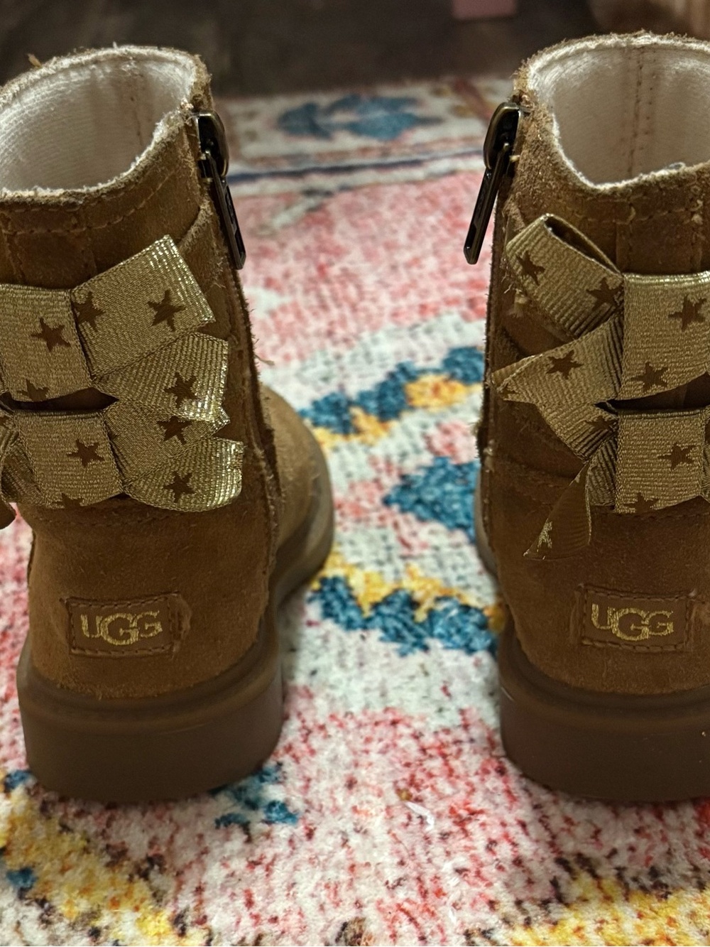 UGG Kids Chestnut Suede Ankle Boots with Gold Star Bows